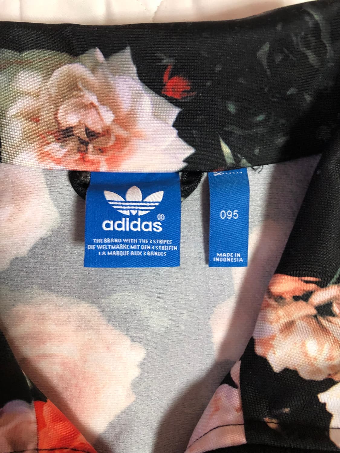 [아디다스 희귀 져지] 파이어버드 빅로고 삼선 플로랄트랙탑 져지 95 상품이미지4