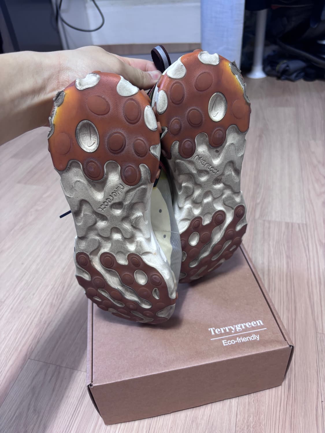 나이키 리액트 265cm 상품이미지4