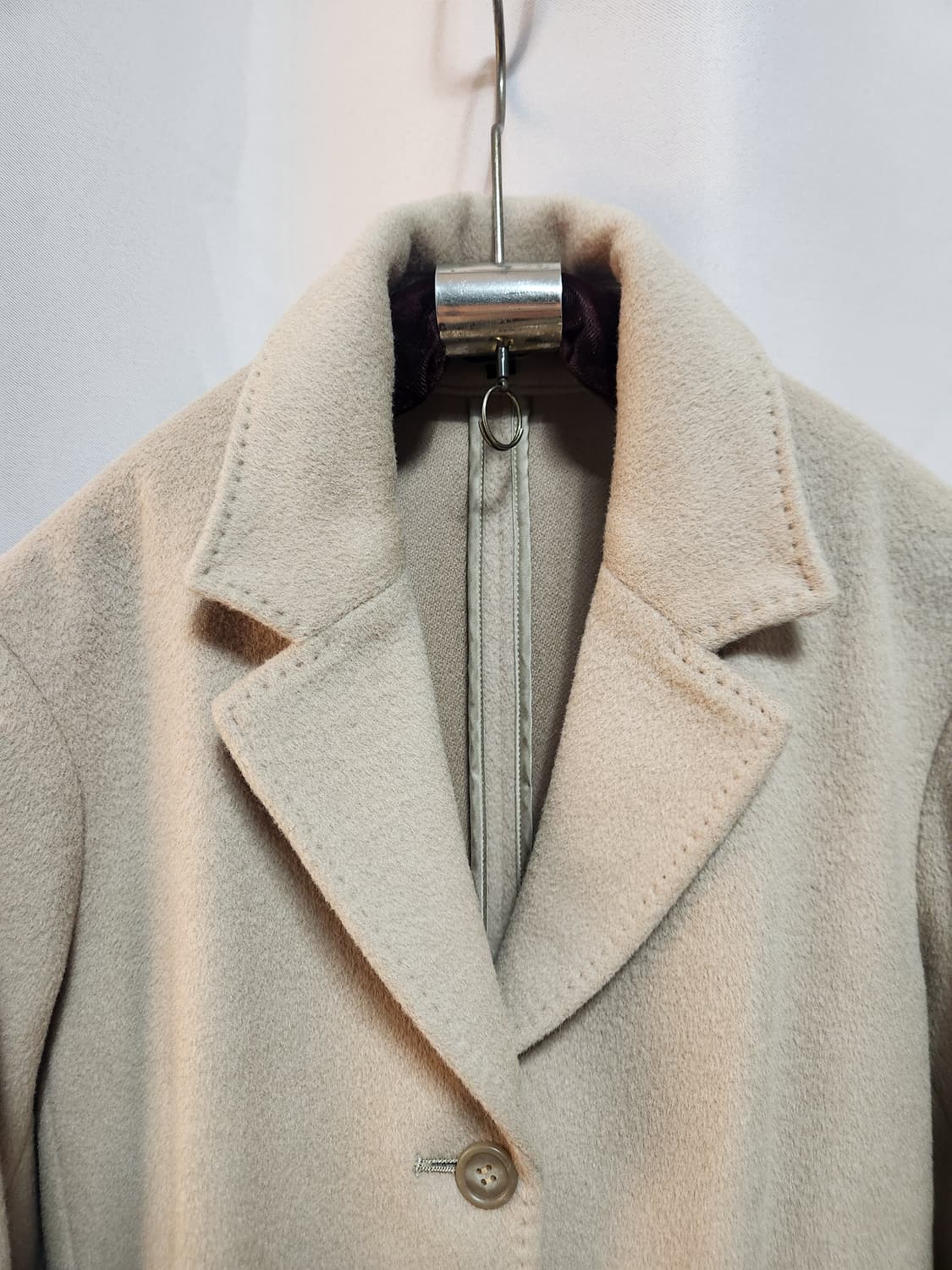 띠어리베이지색 롱 코트 상품이미지3