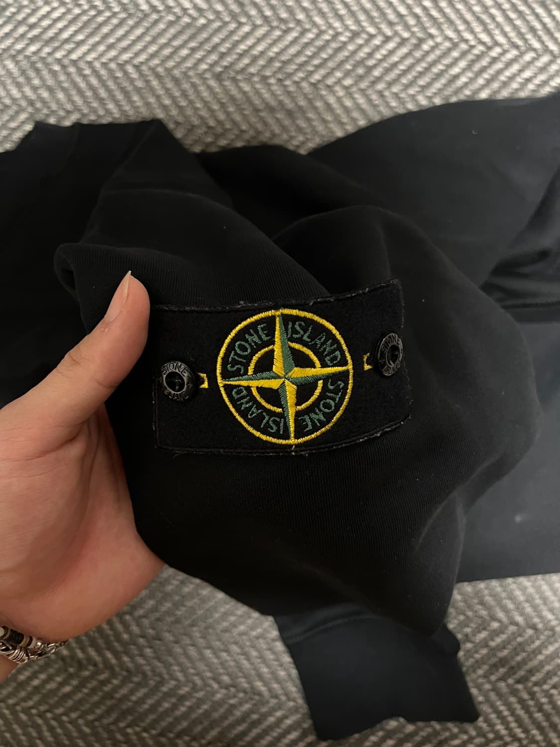 스톤아일랜드 맨투맨 블랙 XL 상품이미지2