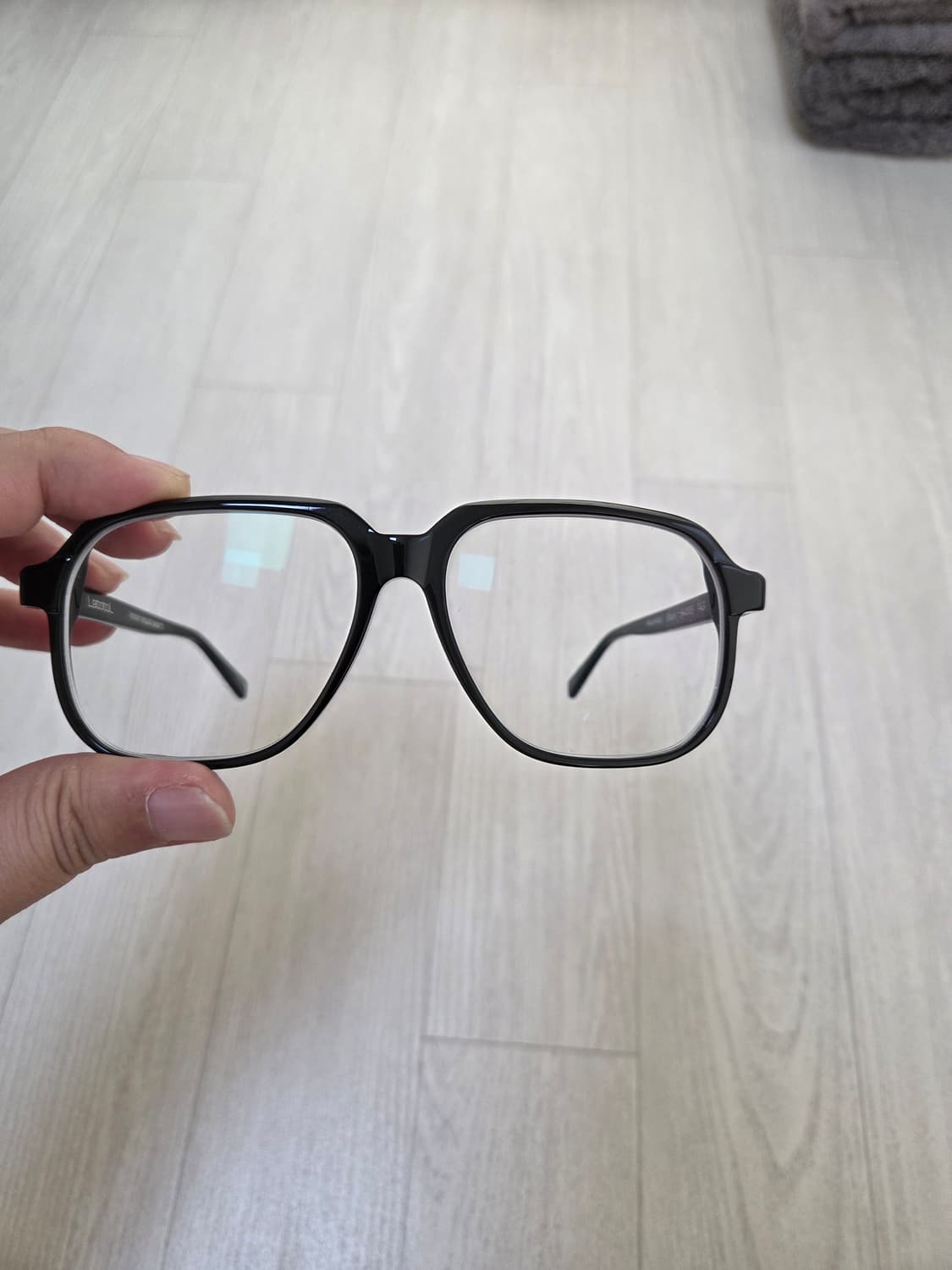 라토토엘 미코미코 블랙 안경 팝니다 상품이미지2
