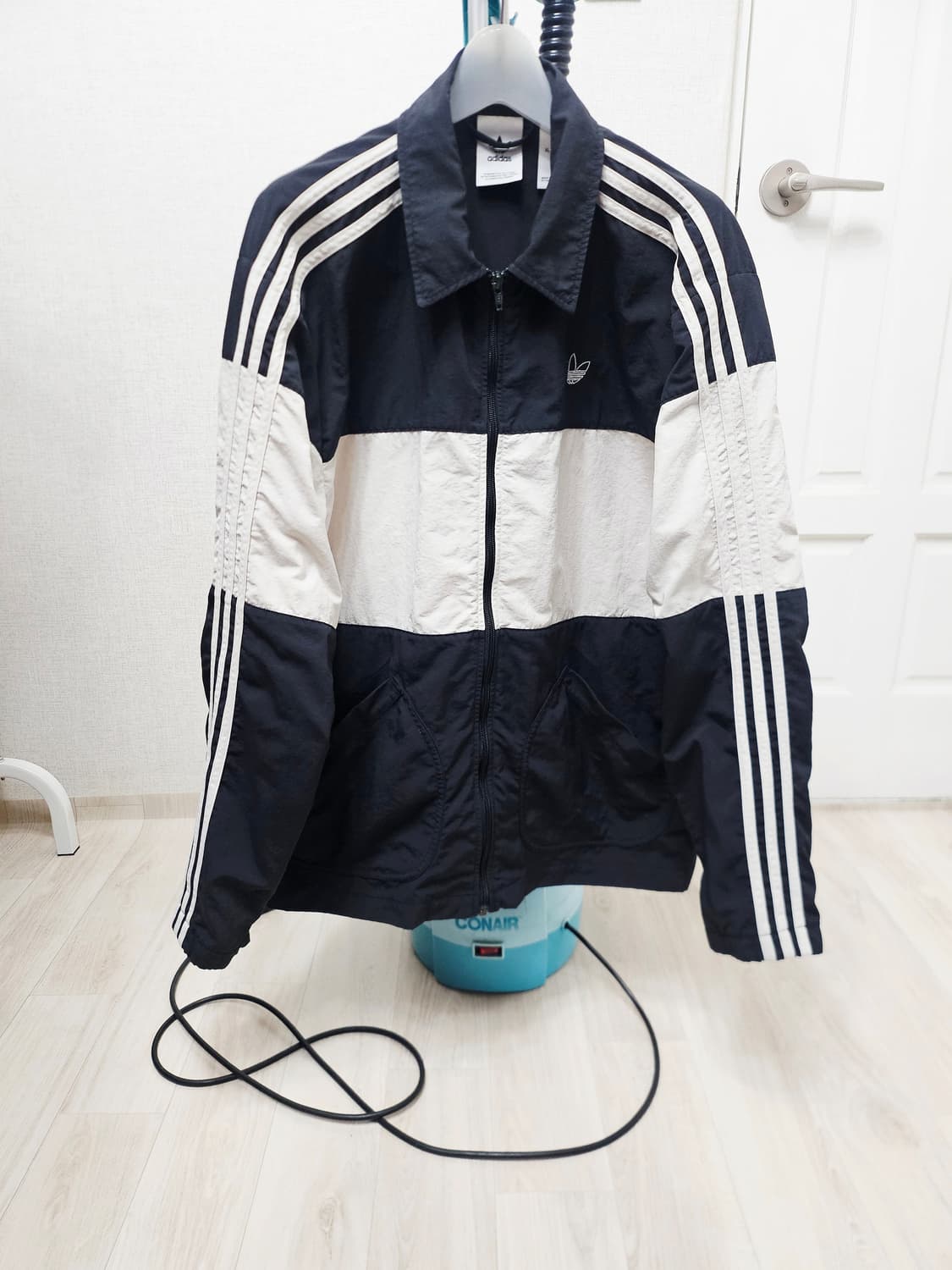 (105)XL ☆초대장급☆ 아디다스 파이어버드 [검흰] 코치자켓 바람막이 상품이미지1