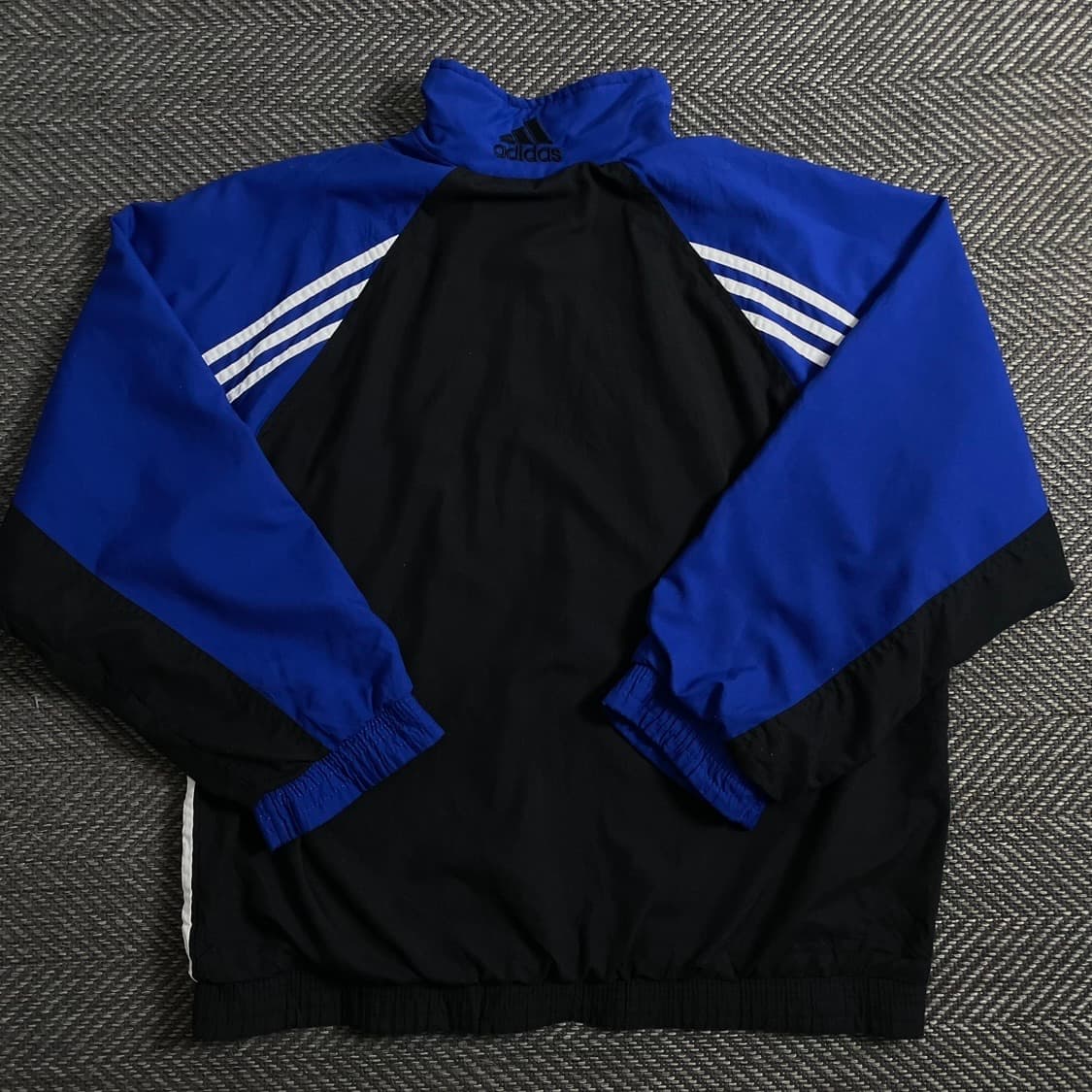 00s아디다스 올드스쿨 박시핏 바람막이o 4205 상품이미지4