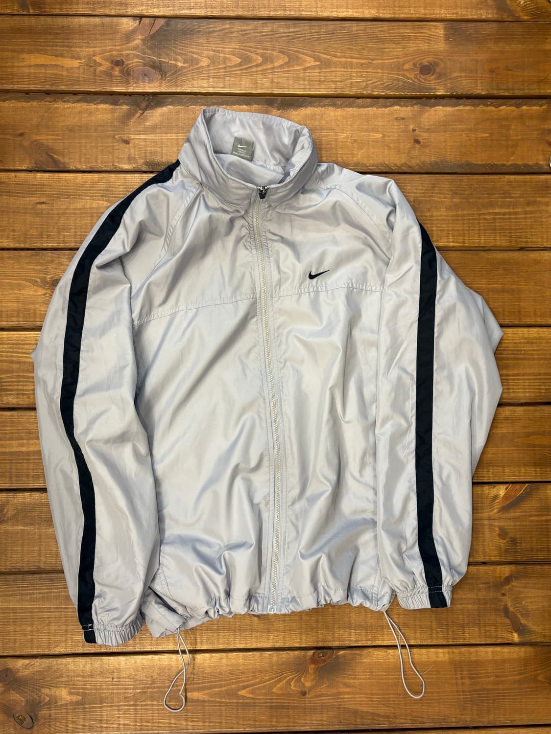 나이키 루즈핏 바람막이 상품이미지5