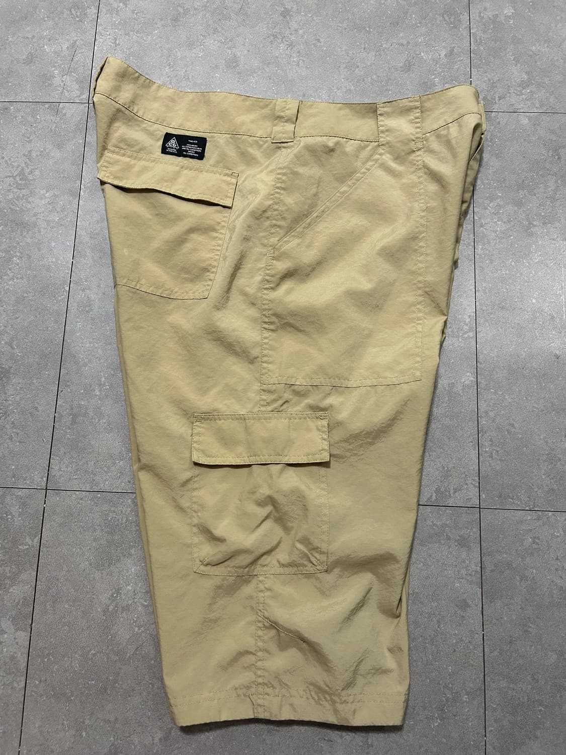 00s  나이키 ACG  샌드컬러 나일론 빈티지   유틸 카고 버뮤다 팬 상품이미지9