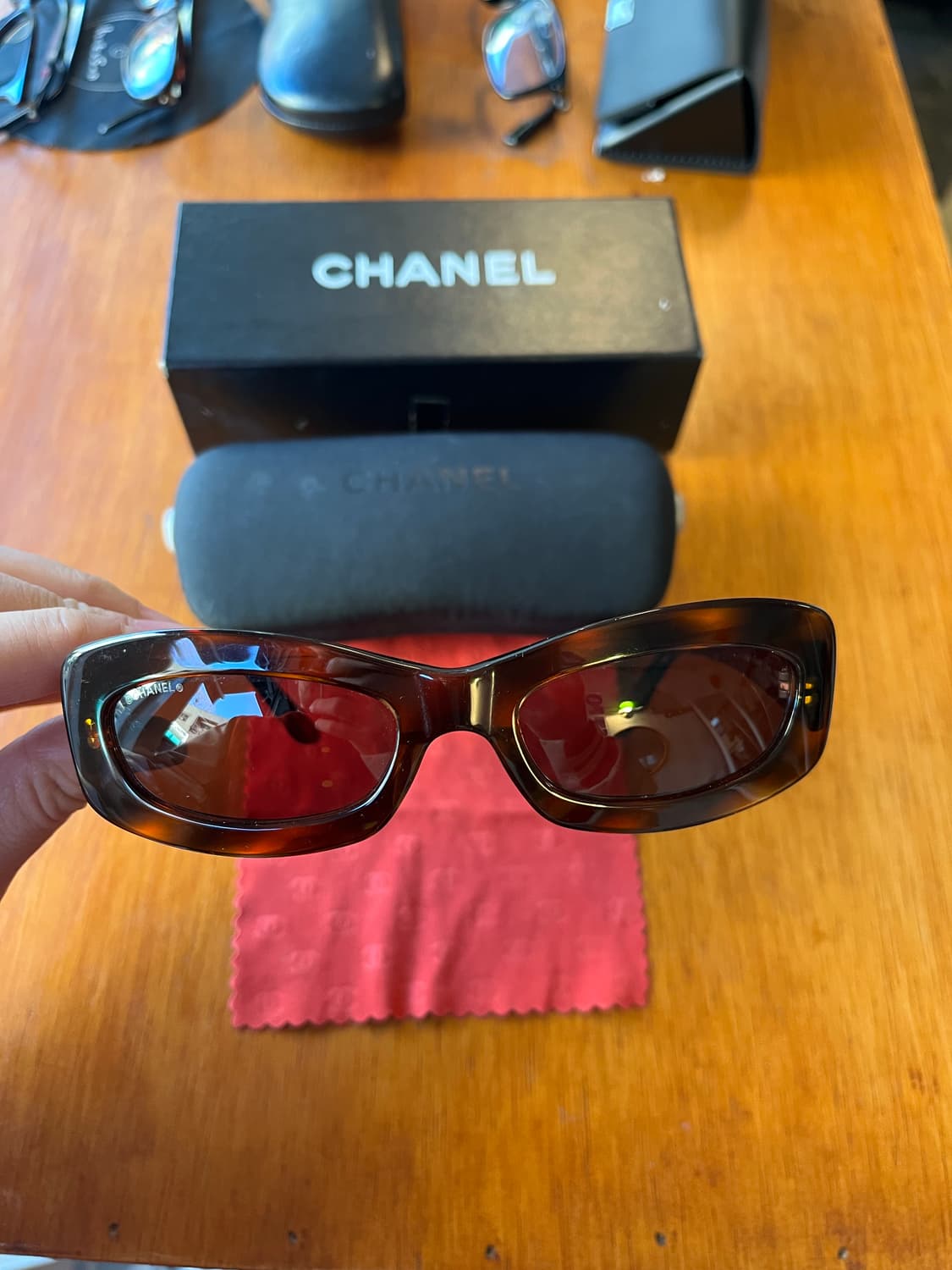 샤넬 90s 선글라스 mod.5006 톨토이즈 상품이미지2