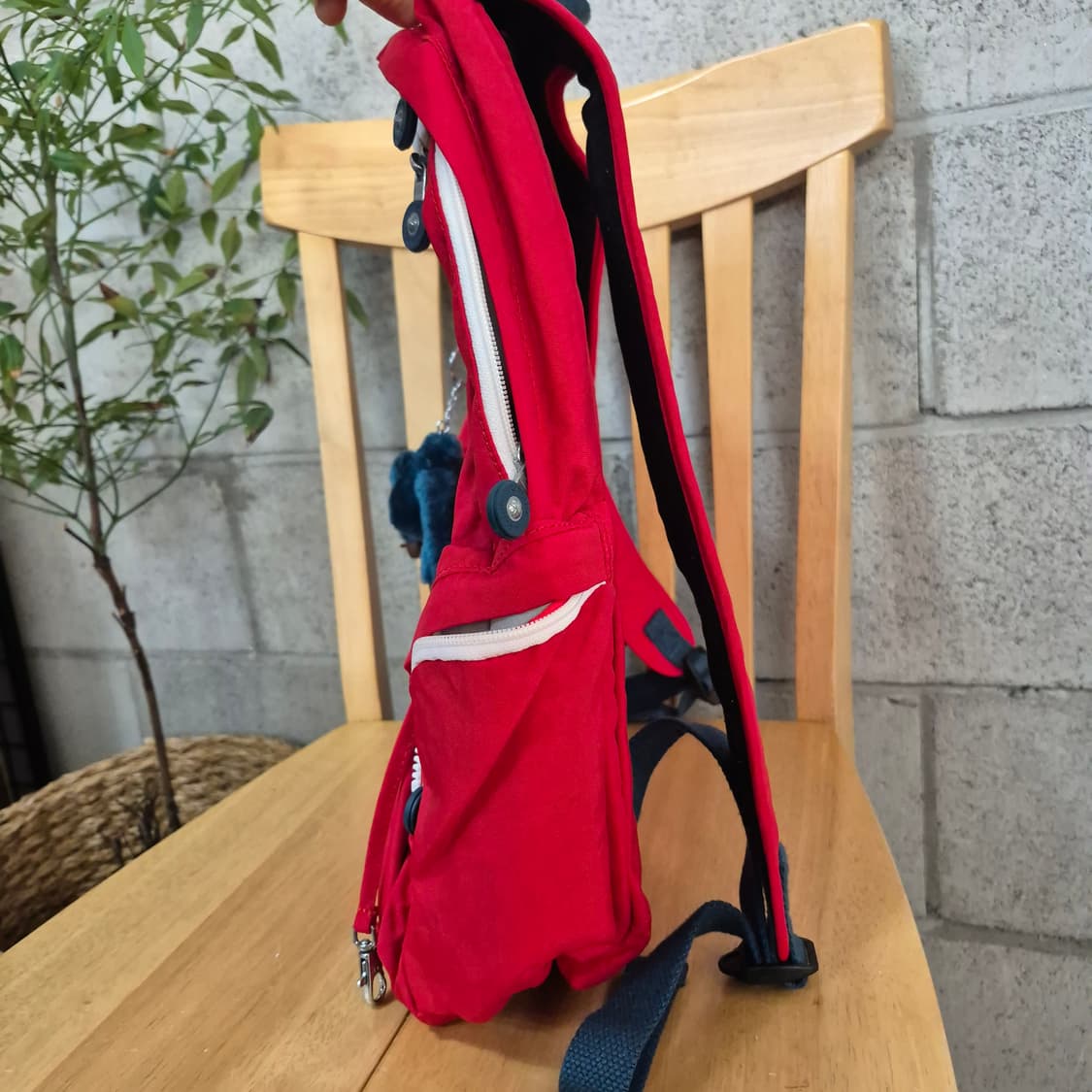 키플링 레드 백팩 상품이미지3