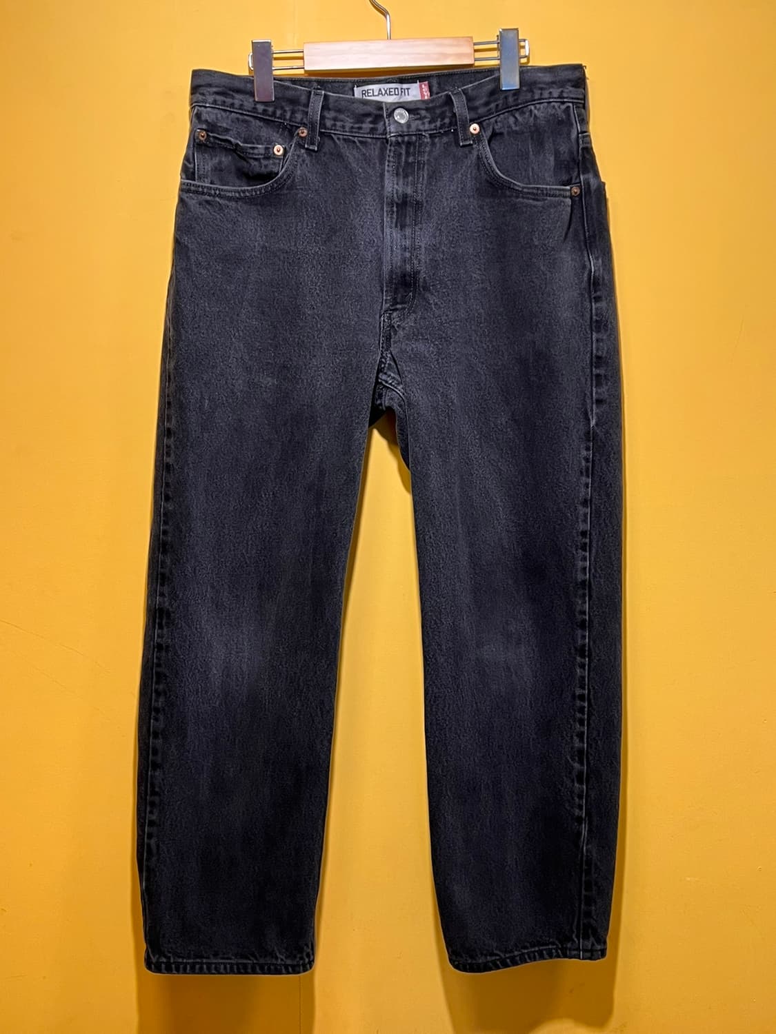 00s [36x30] 리바이스 550 릴랙스 핏 블랙 데님 상품이미지1