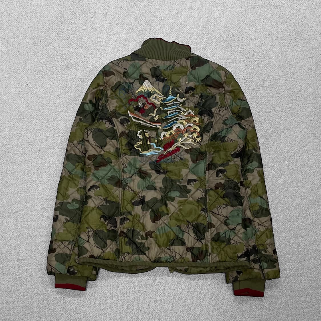 디젤 Diesel 카모플라쥬 오리엔탈 자수 퀄팅 자켓 상품이미지2