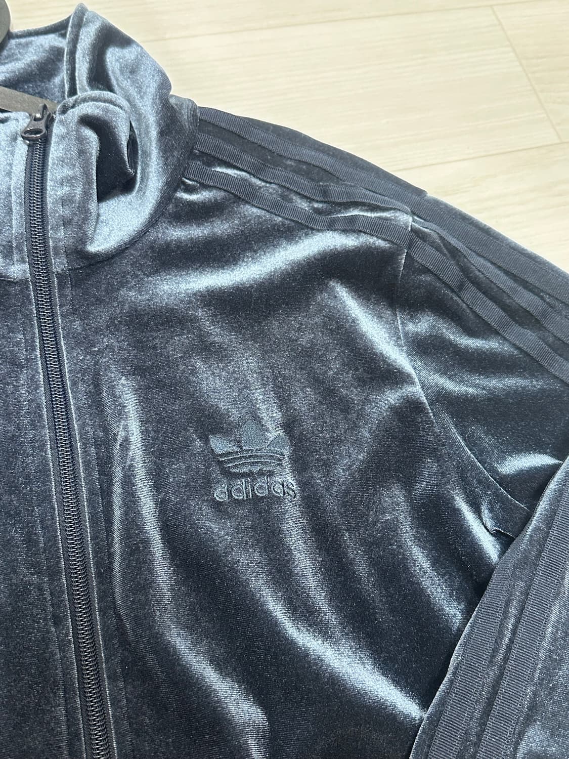 아디다스 벨벳져지 상품이미지3