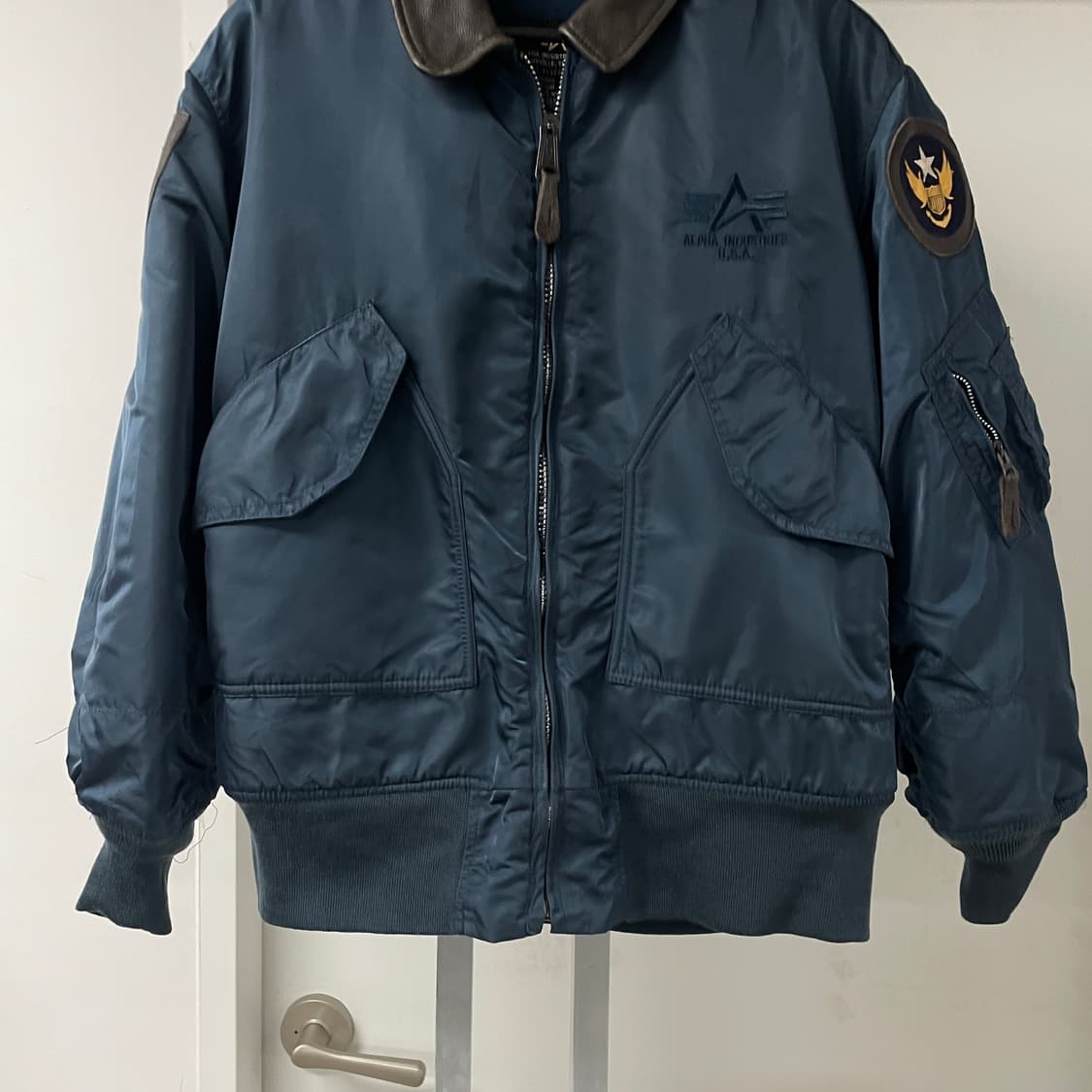 알파인더스트리 CWU-45P 항공 자켓 - 상품이미지3