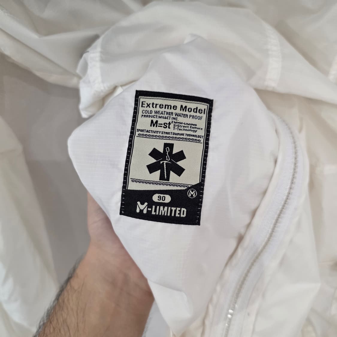 M-LIMITED 밀레 바람막이 자켓 90 (S) 상품이미지7