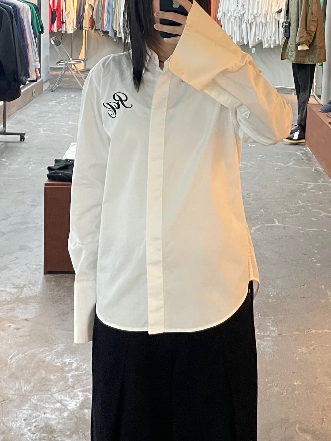 렉토 자수로고 커프스 셔츠 H1647 상품이미지1