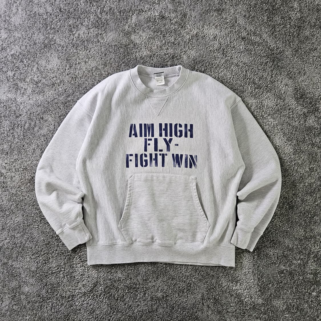 [무료배송] OUTSTANDING 긴팔 맨투맨 상품이미지1