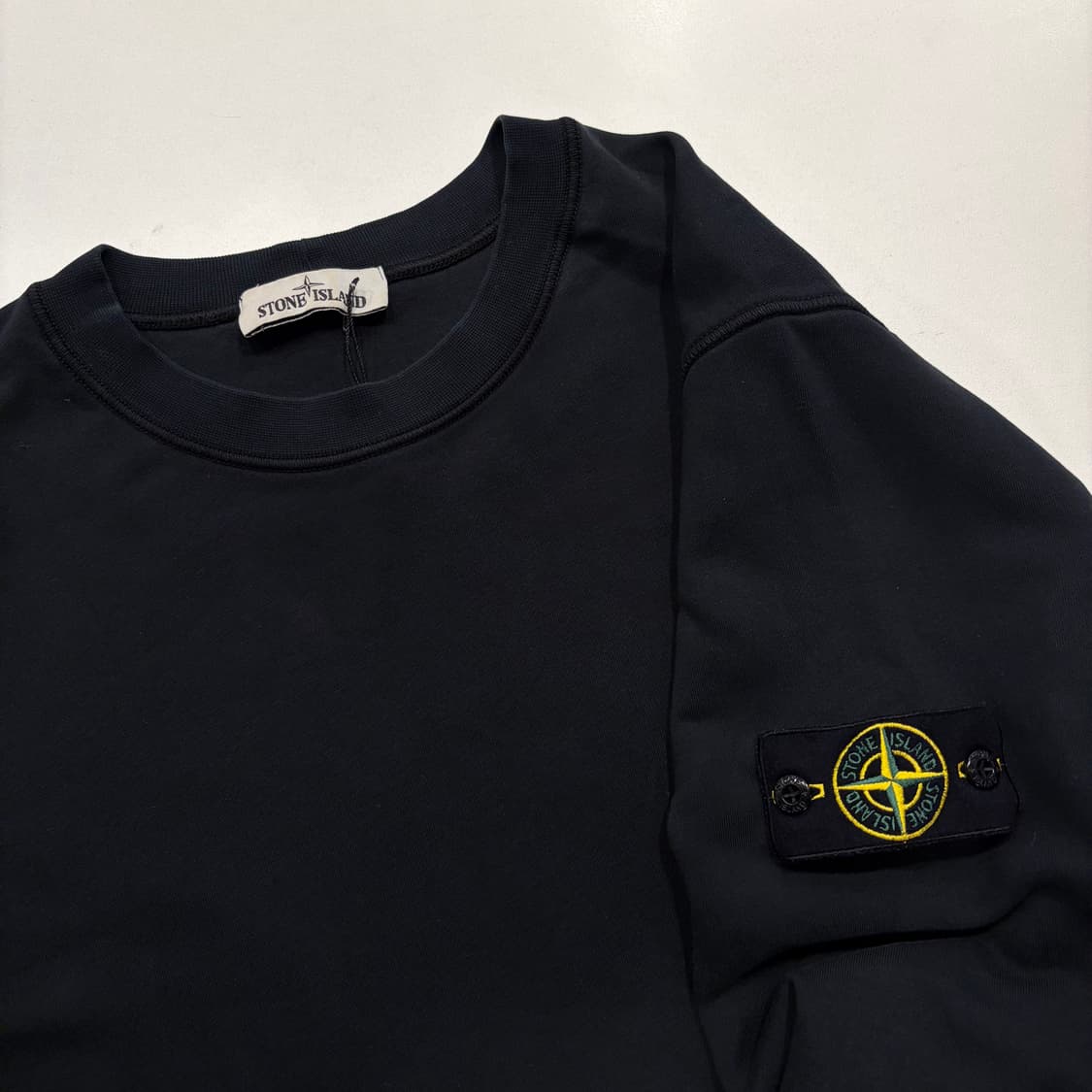 [2XL] 22ss 스톤아일랜드 블랙 스웻 맨투맨 D287 상품이미지3