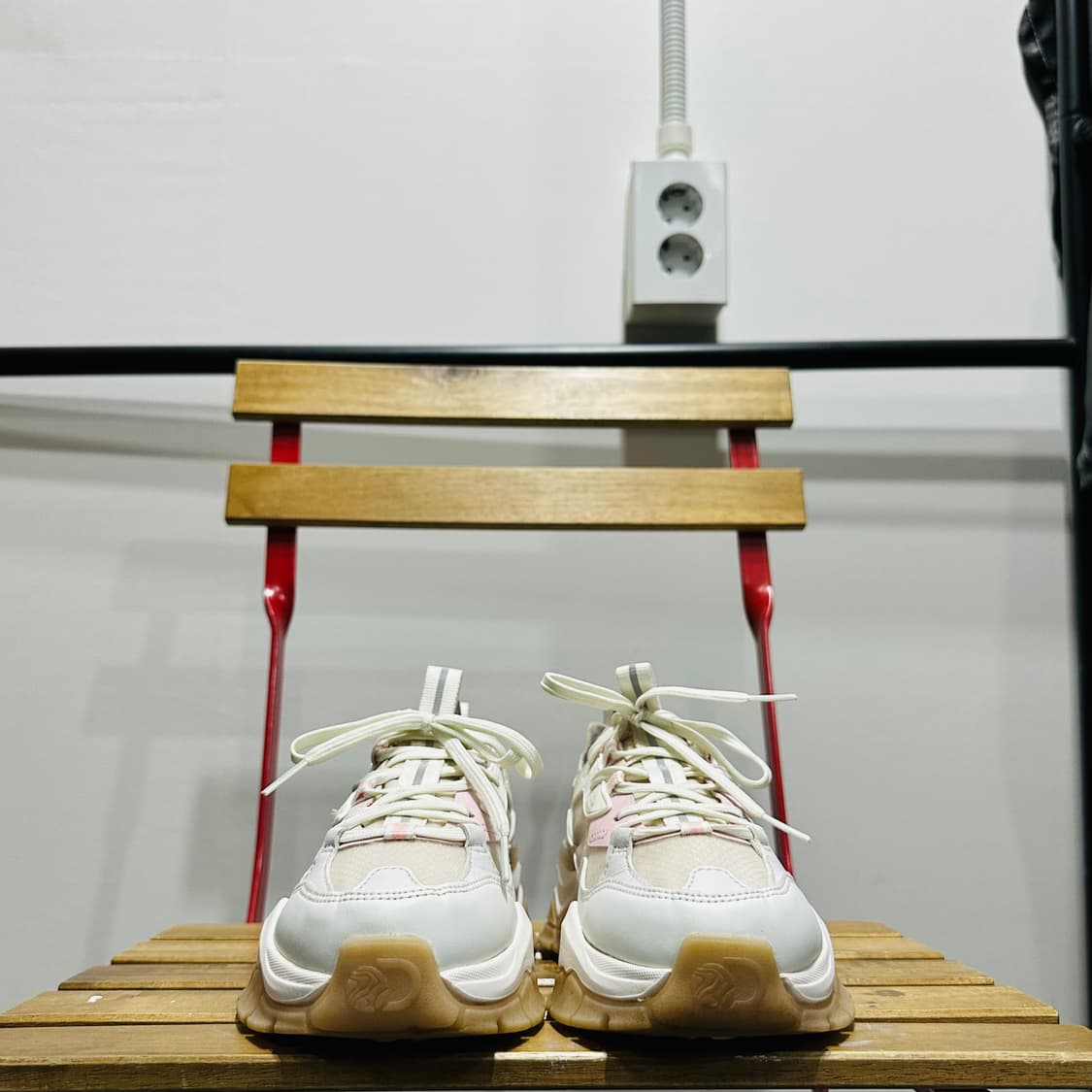 230) 디스커버리 운동화 여성 여자 신발 버킷디워커 화이트 핑크 상품이미지2