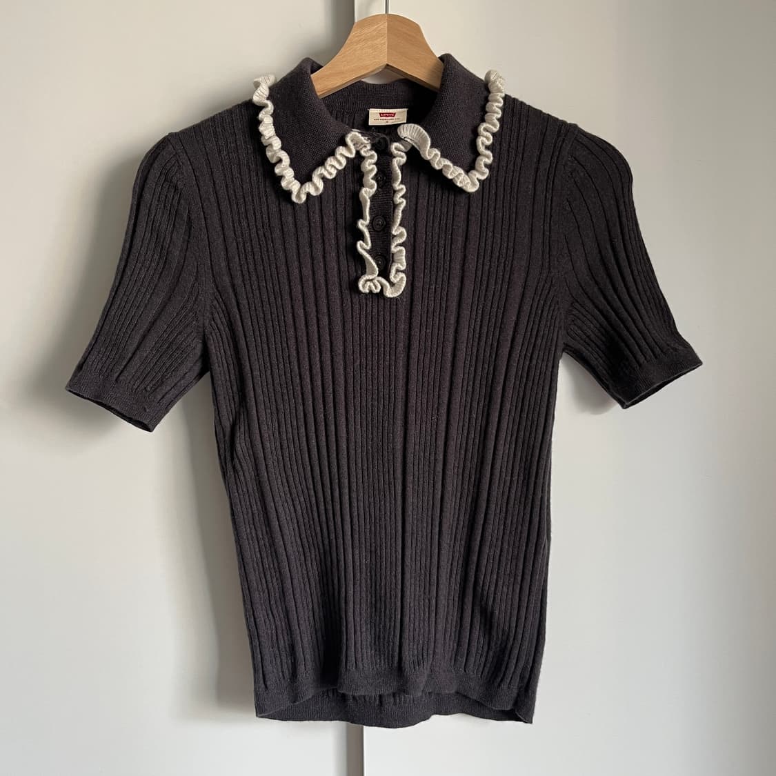 LEVI'S Ruffle Collar knit pk shirt 상품이미지6