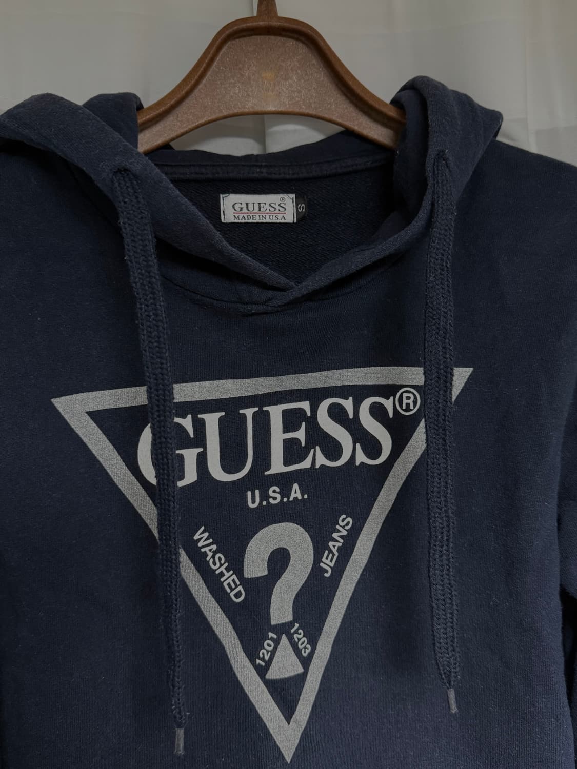 게스 후드티 상품이미지2