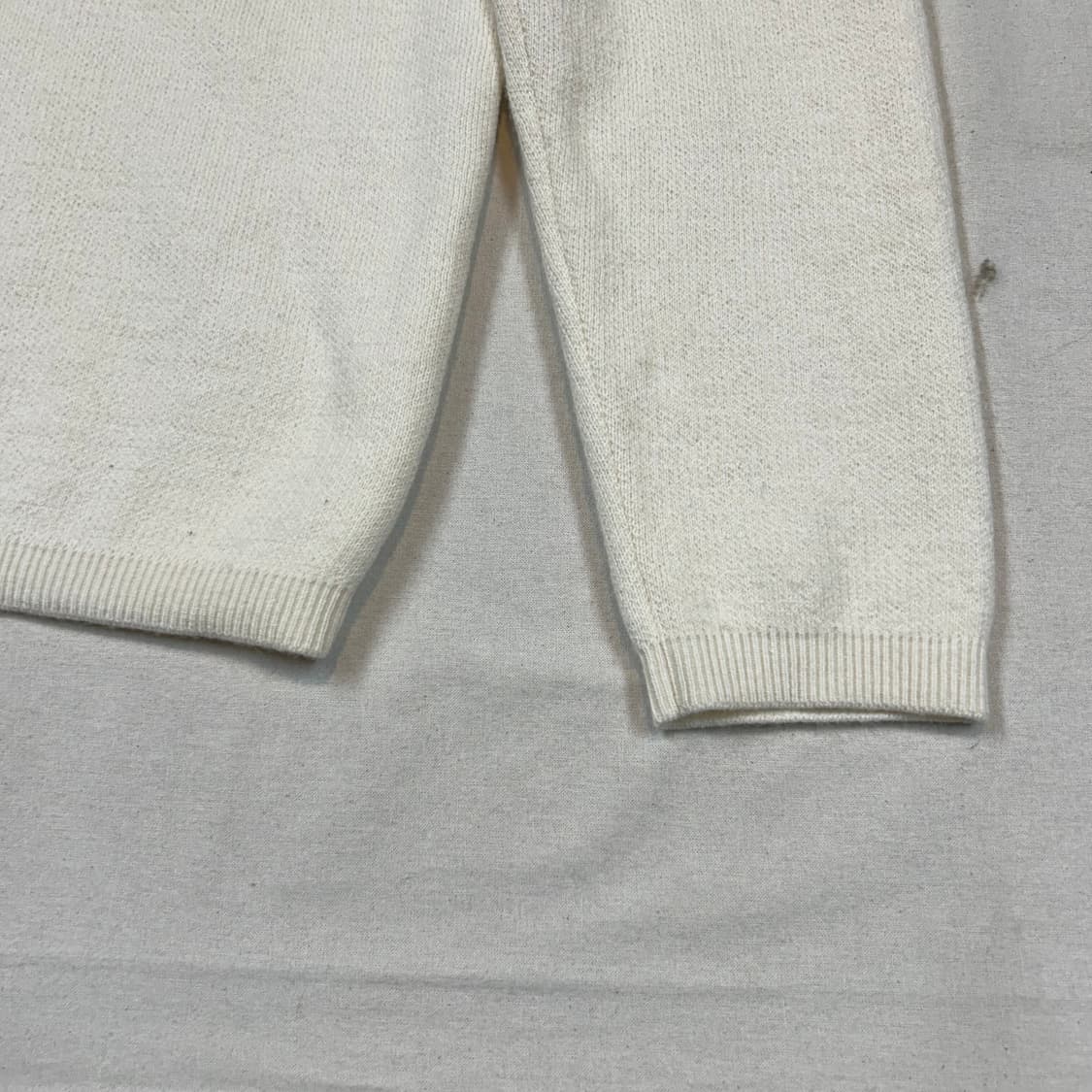 M) coor 쿠어 라운드넥 메리노 울 니트 스웨터 아이보리 상품이미지6
