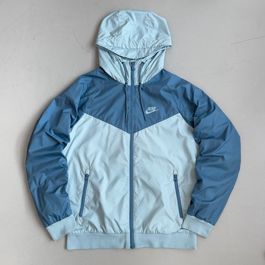 나이키 윈드러너 색감 바람막이 자켓 상품이미지2