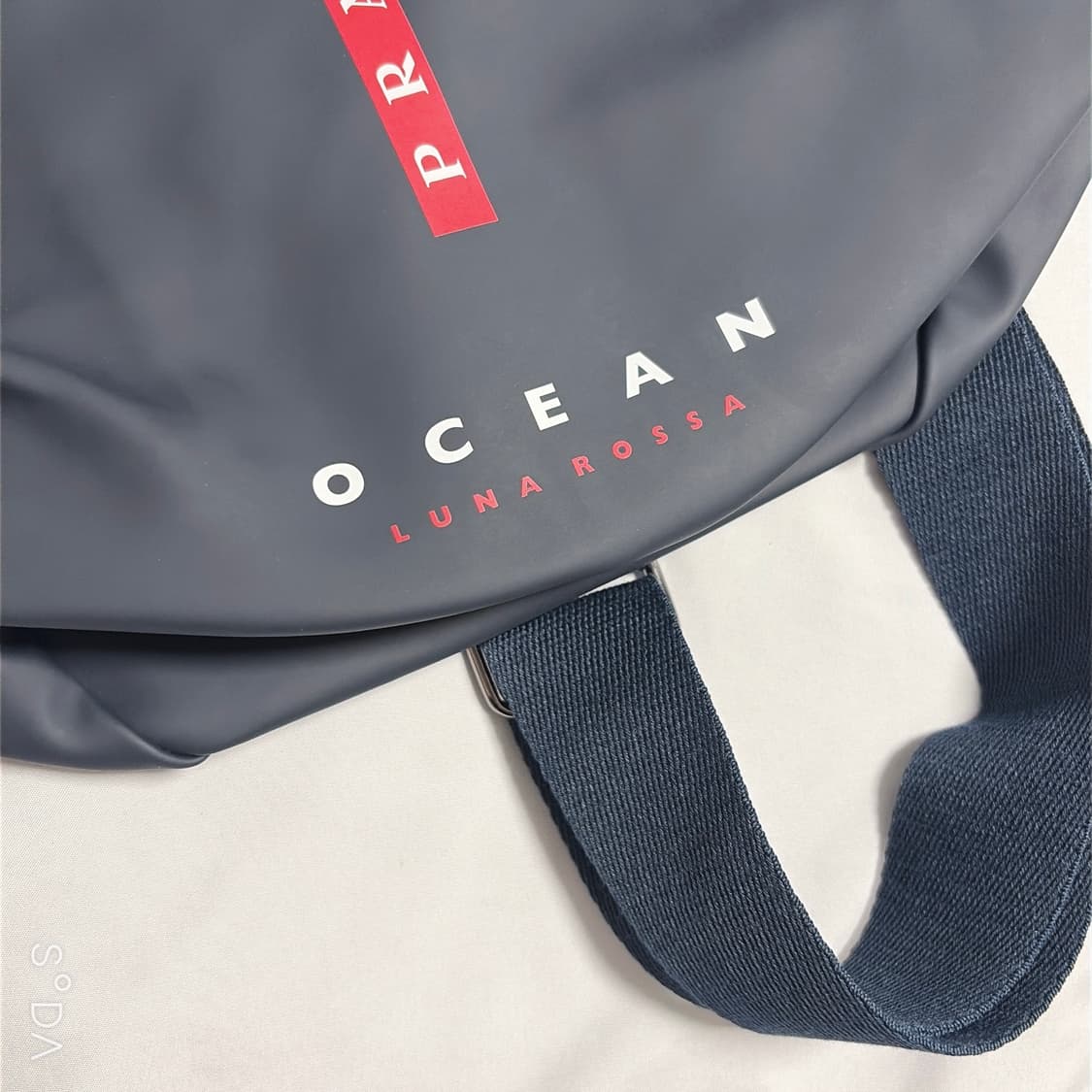 프라다 뷰티 루나 로사 오션 드라이백 슬링백 상품이미지6