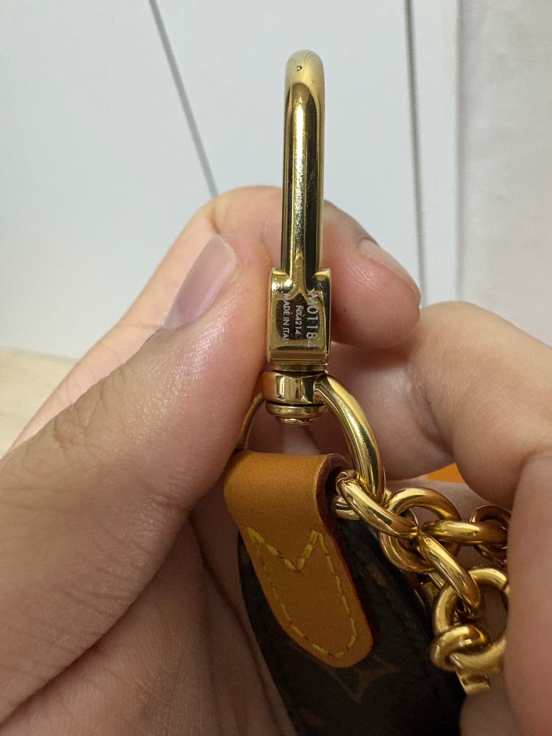 (새상품급, 풀구성) 루이비통 모노그램 체리키드 키링 상품이미지4