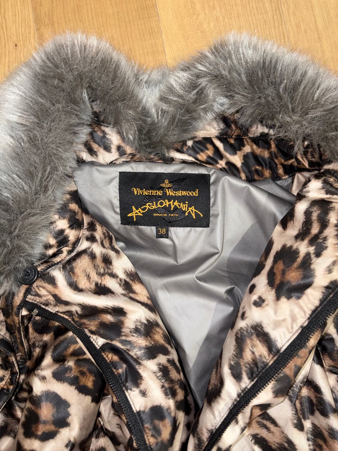 비비안웨스트우드 레오파드 퍼 패딩 상품이미지2