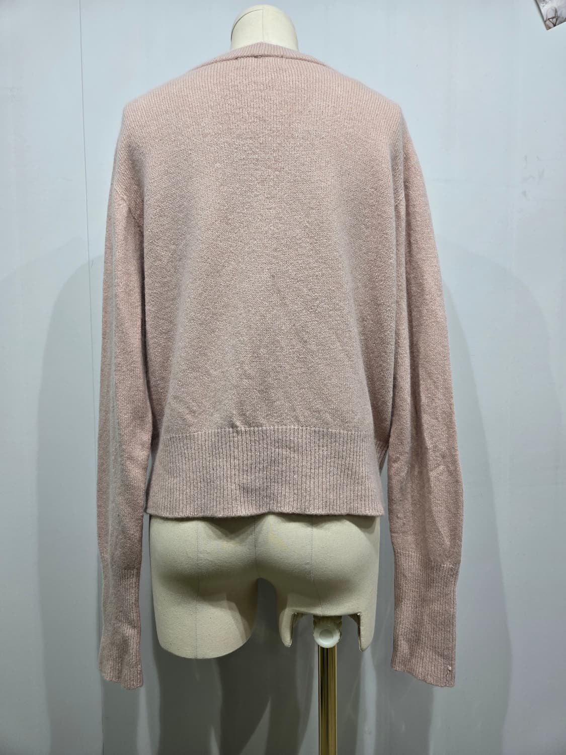 마가렛 호웰 핑크색 브이넥 가디건 상품이미지2