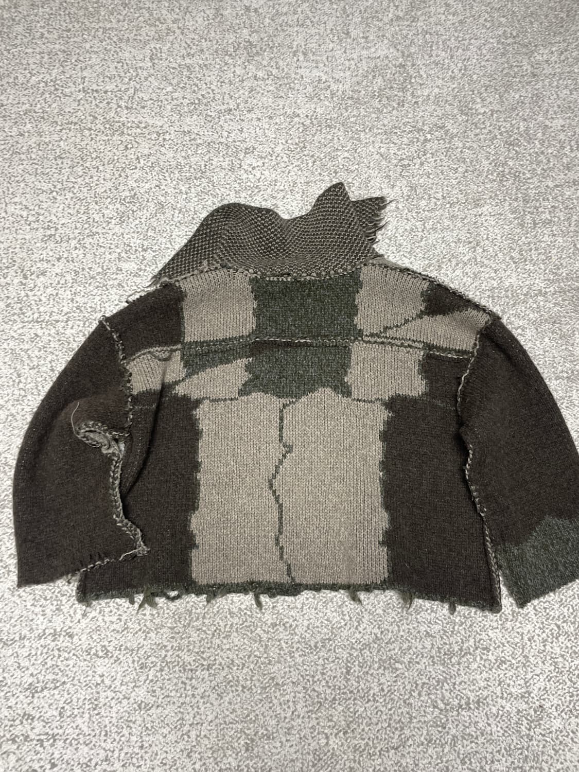 [XS] 마리아노 디스트레스드 패치워크 헤비 니트 상품이미지2