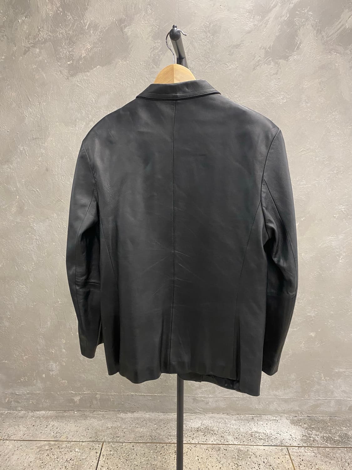 [L] 90-00s Vtg 블랙 쉽스킨 레더 블레이저 상품이미지4