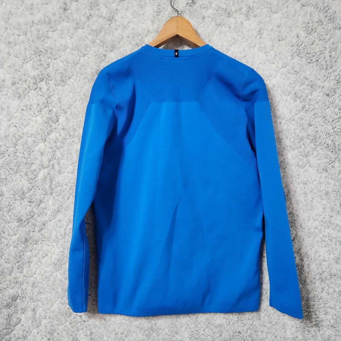 J54 [105] 데상트 슬림 트레이닝 티셔츠 상품이미지4