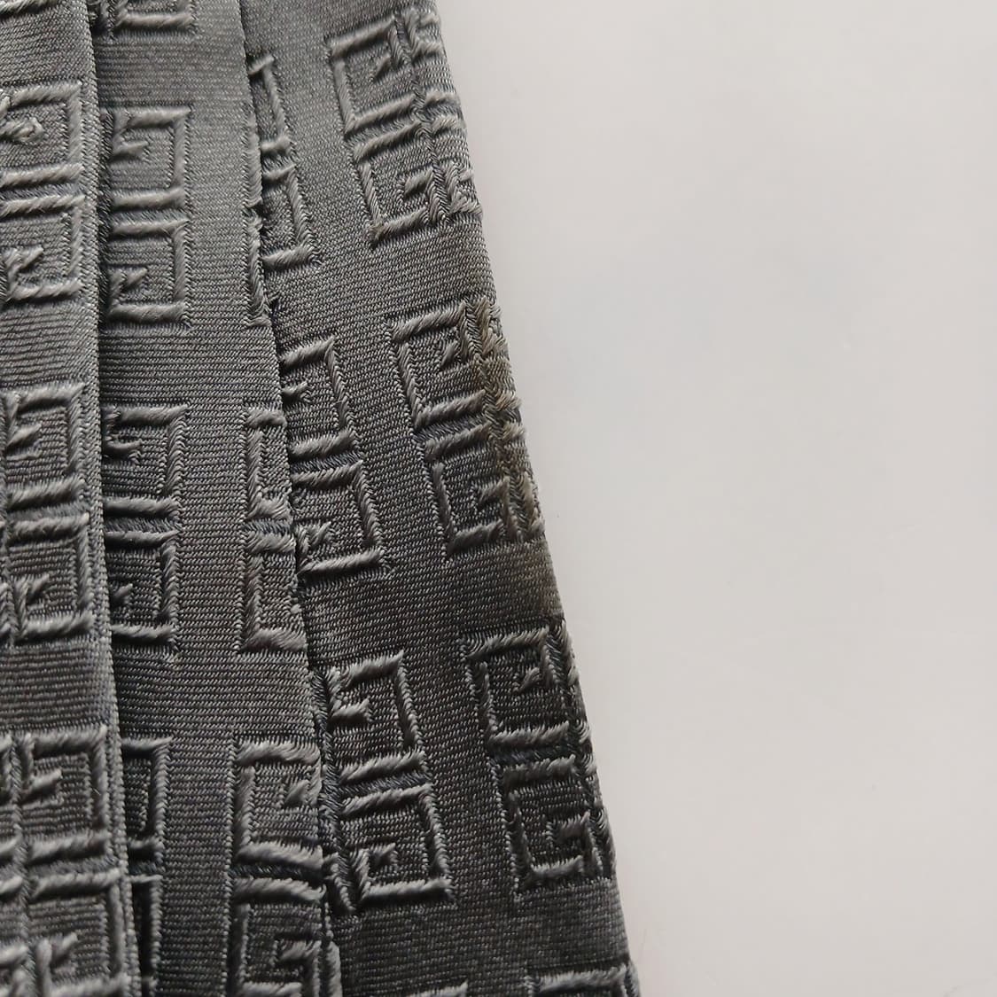 지방시 실크 그레이 로고 자카드 넥타이 9.6cm B등급 A18689
 상품이미지7