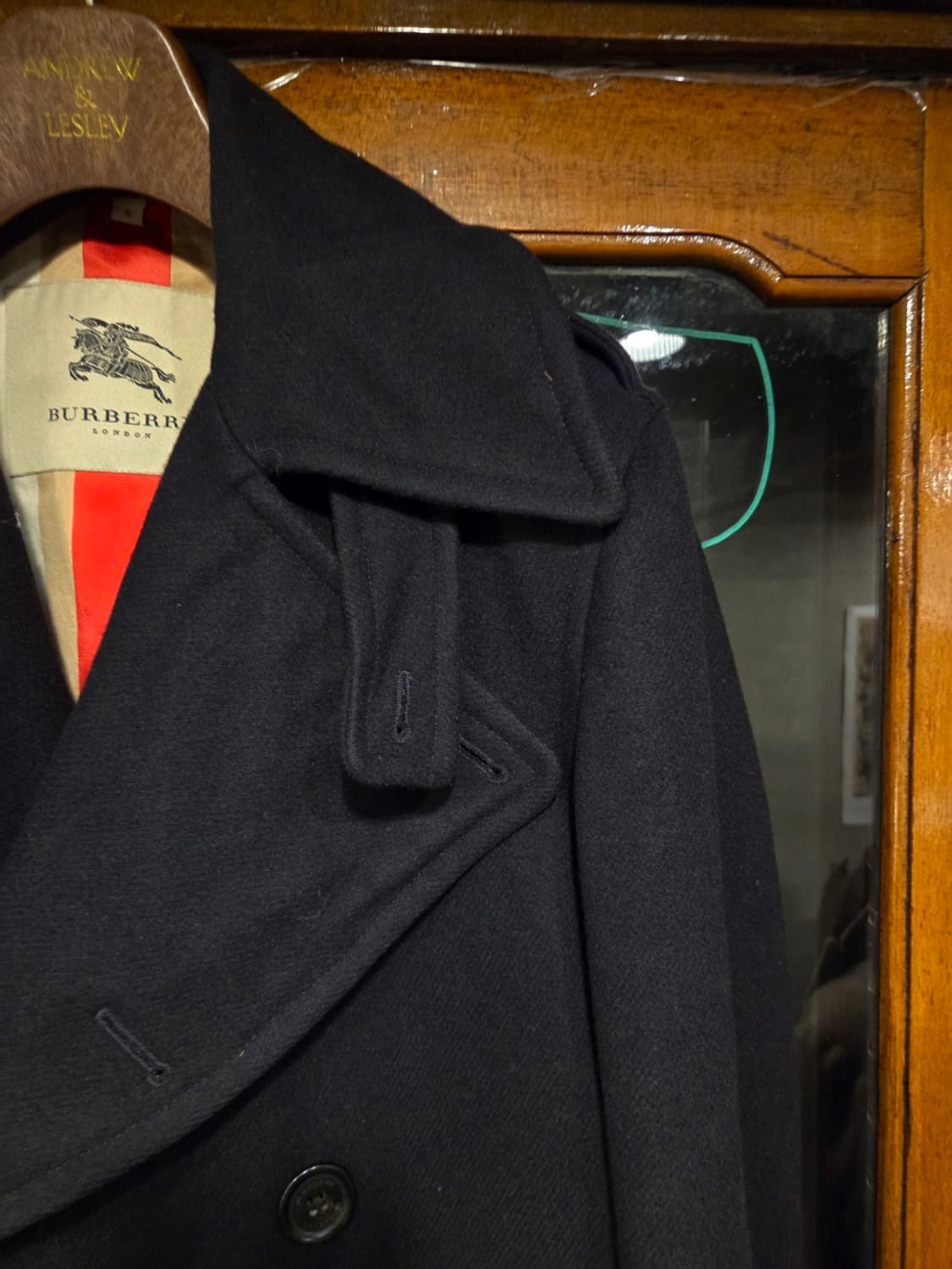 버버리 런던 오피셔코트 상품이미지2