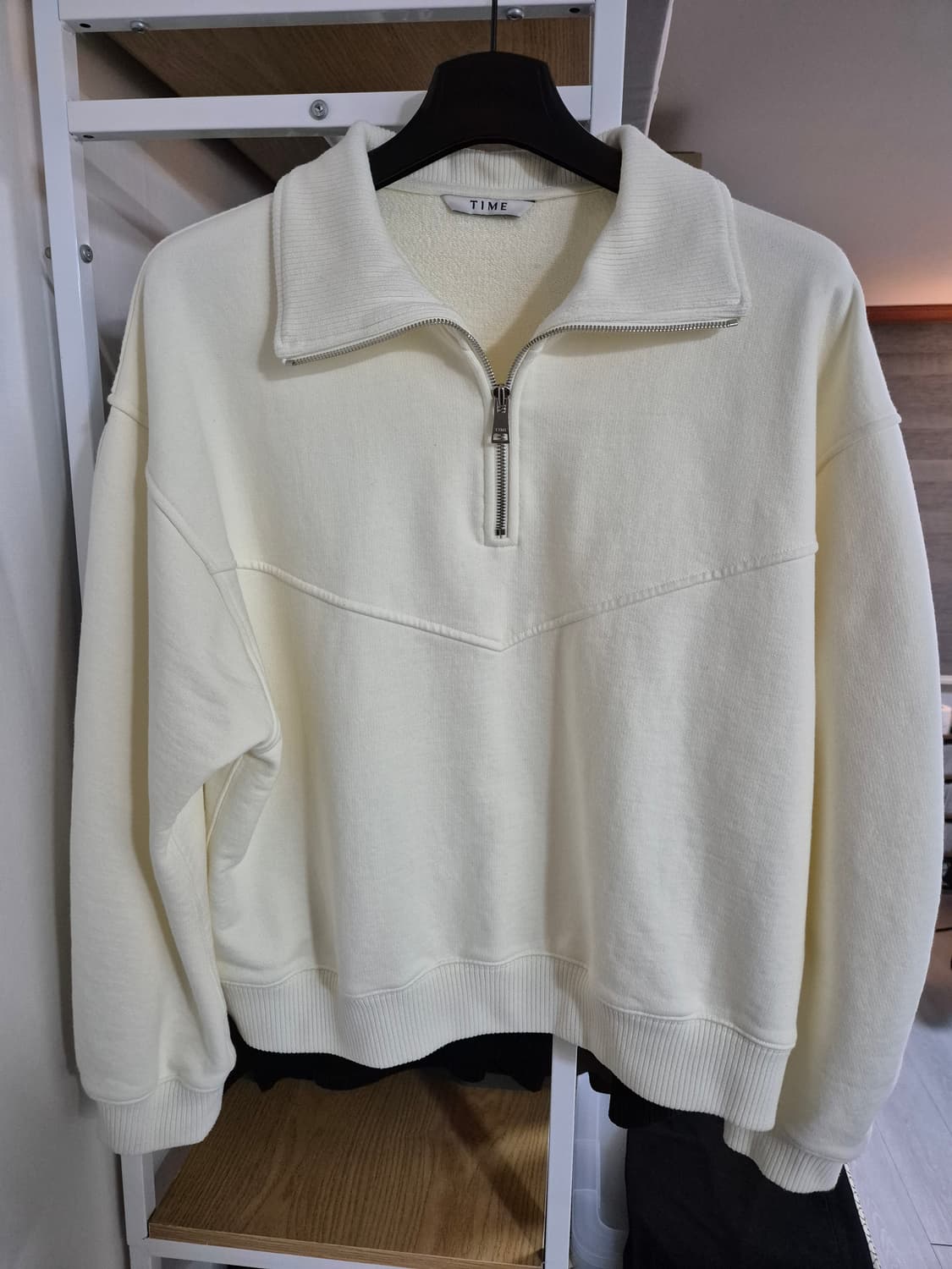 타임옴므 하프집업 카라 맨투맨 105 아이보리 상품이미지1