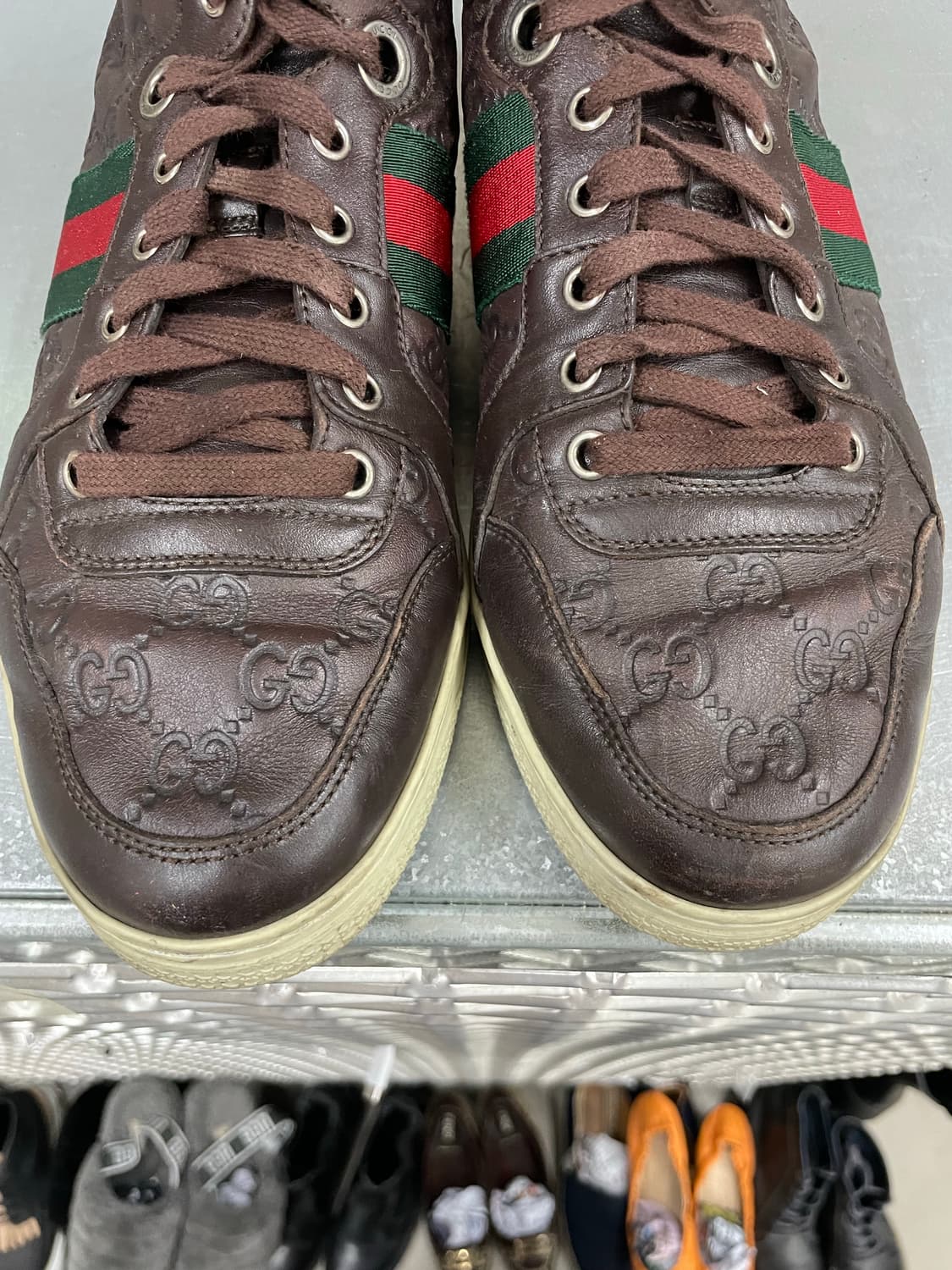 구찌 레더 하이탑 스니커즈 브라운 7 상품이미지7