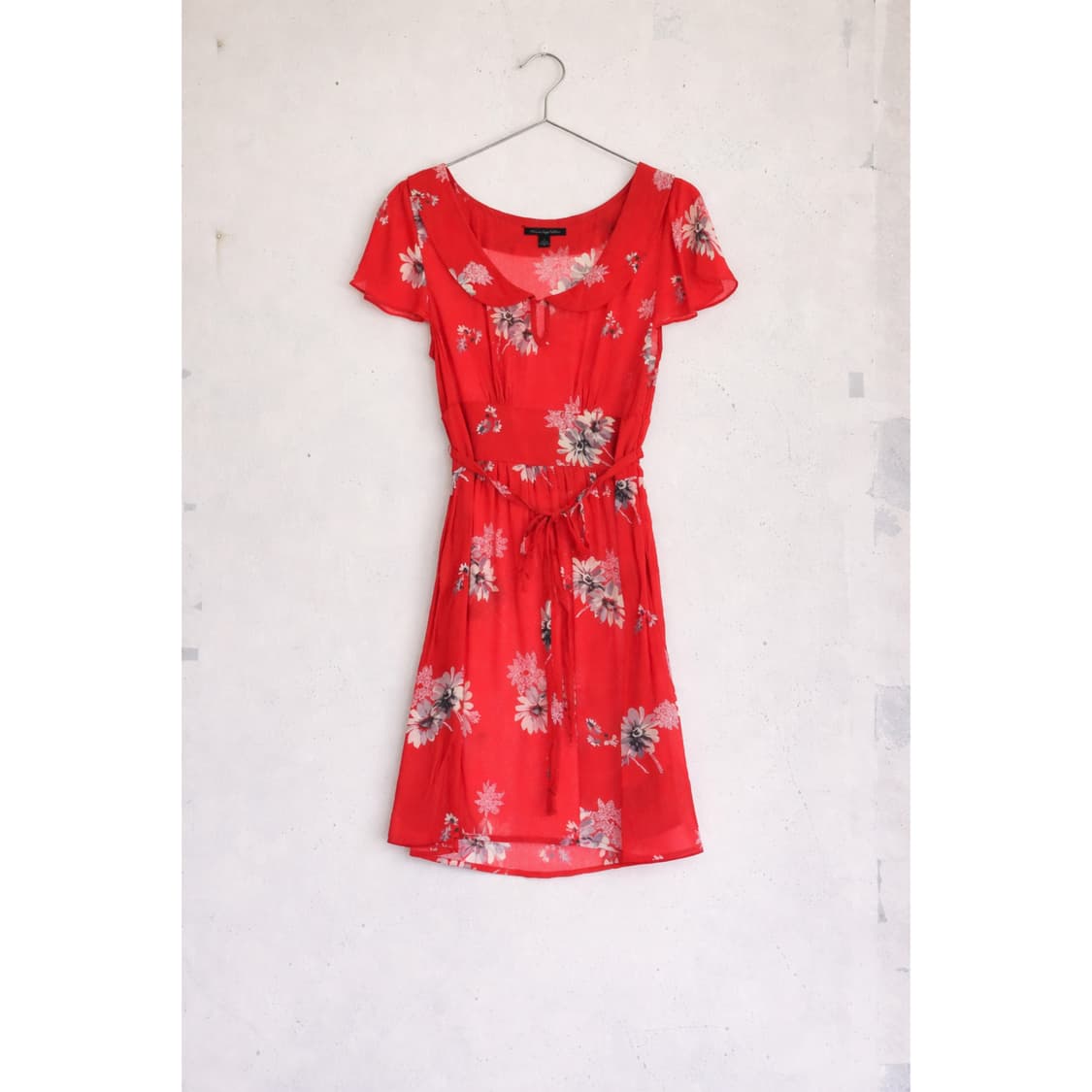 Red Floral Chiffon Tie-Waist Mini Dress 상품이미지1