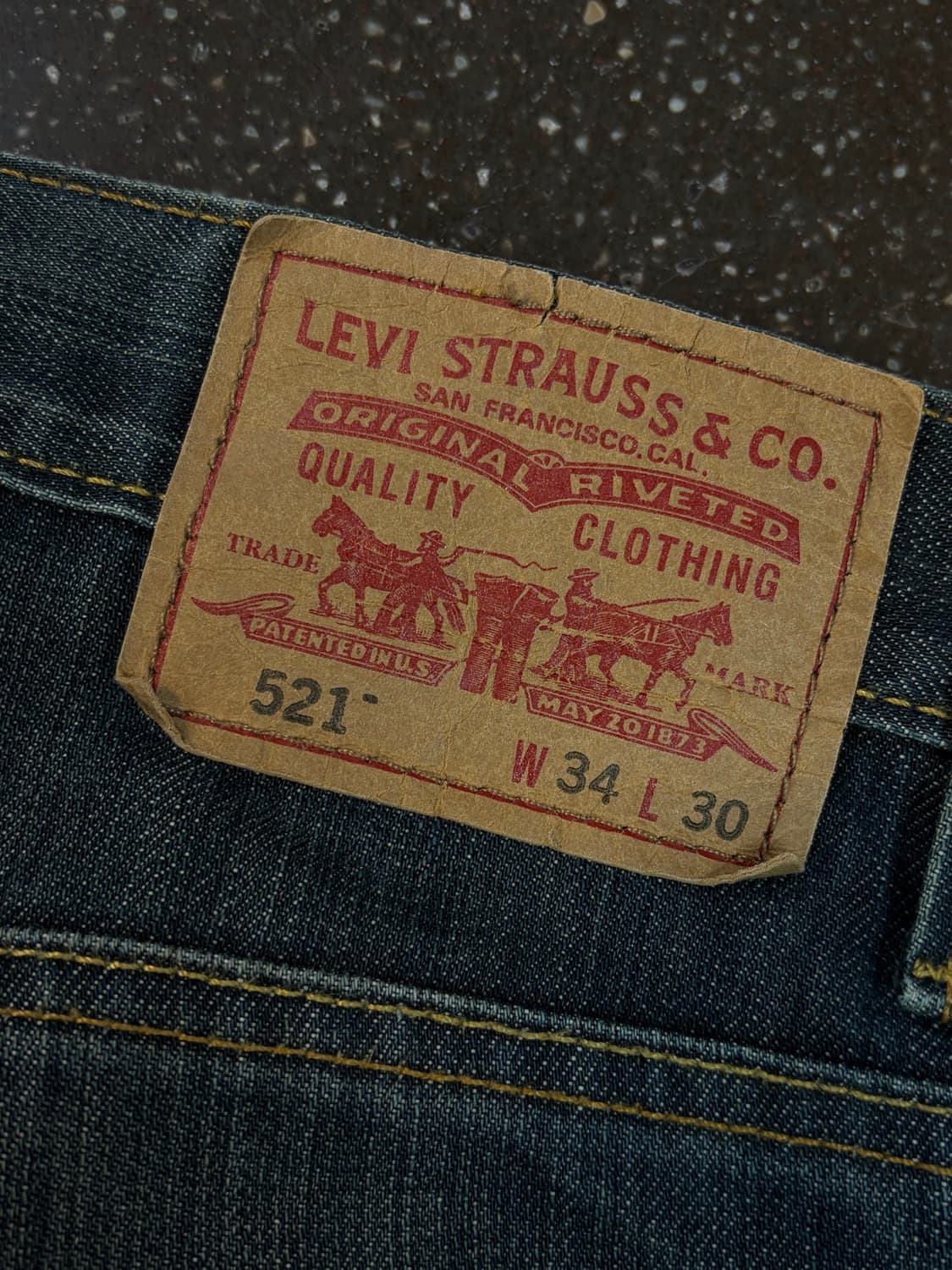 (34) 리바이스 521 진청 빈티지 워싱 데님 팬츠 상품이미지4