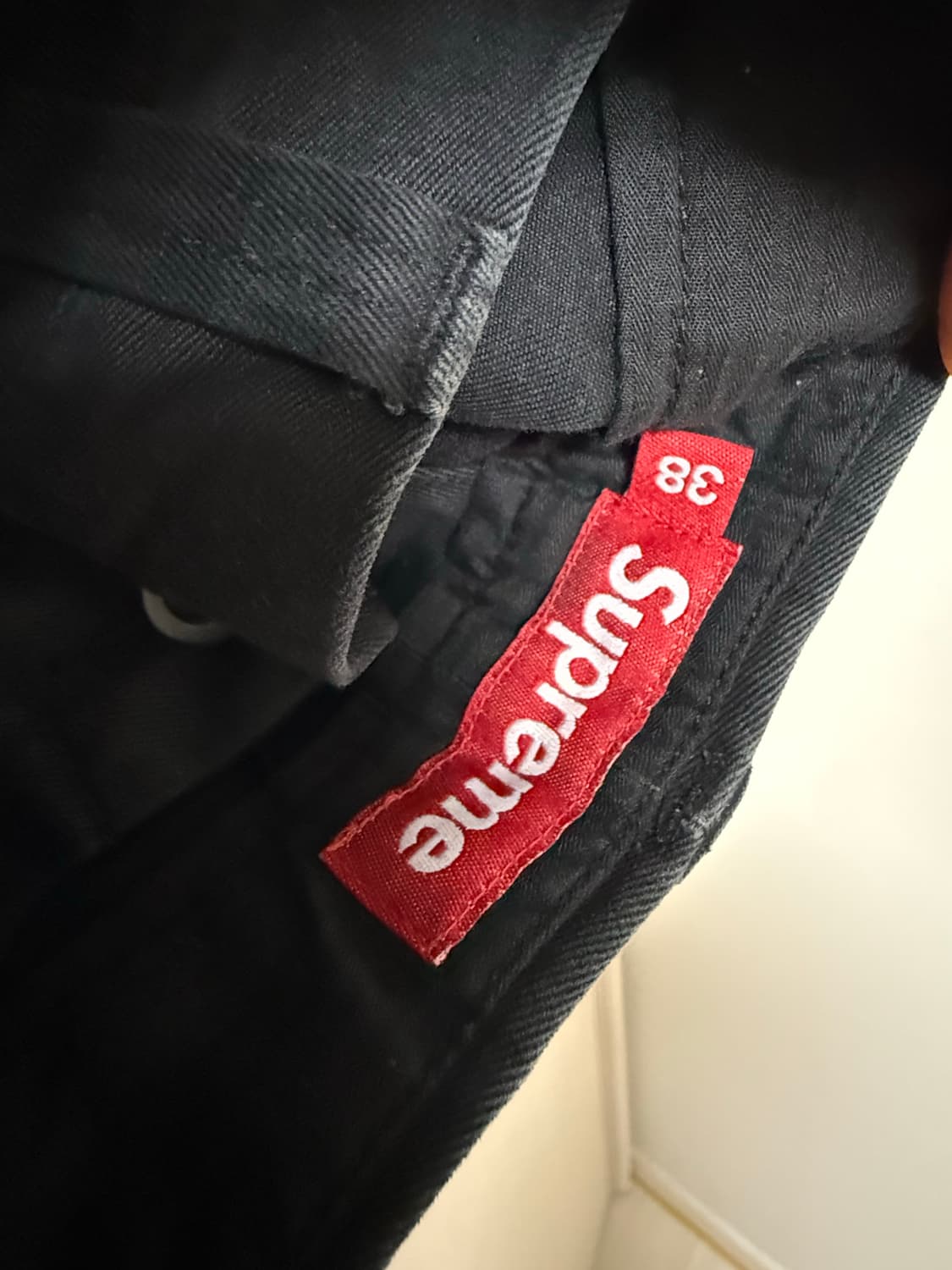 슈프림 치노 팬츠 블랙 - 25FW 38사이즈 상품이미지3