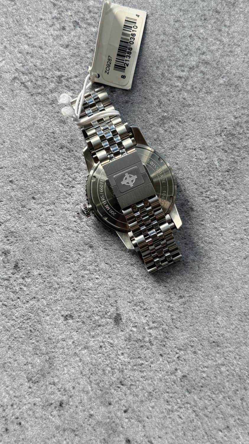 조디악 슈퍼씨울프 스카이블루 시계 판매합니다. 상품이미지6