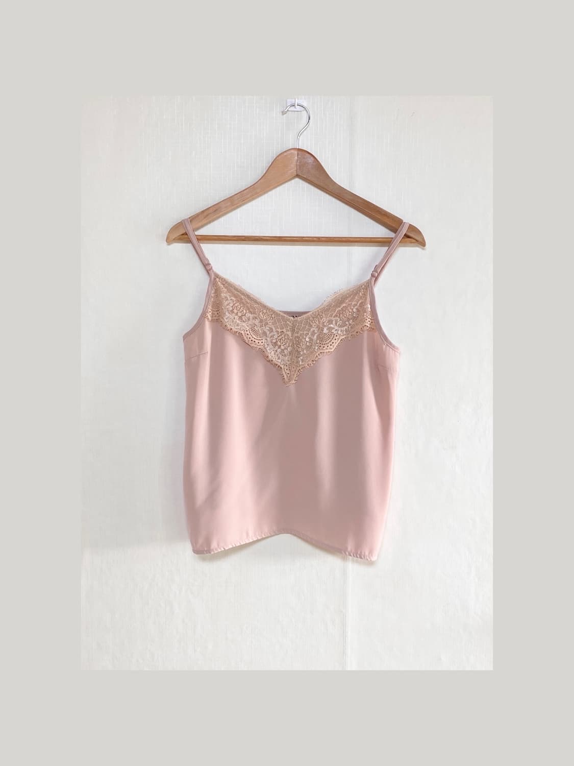 Powder Pink Lace Slip Top 상품이미지1