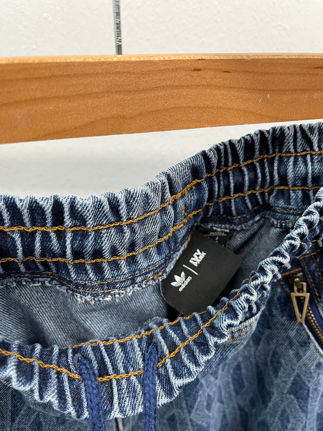 32) 아디다스 데님 조거팬츠  상품이미지10