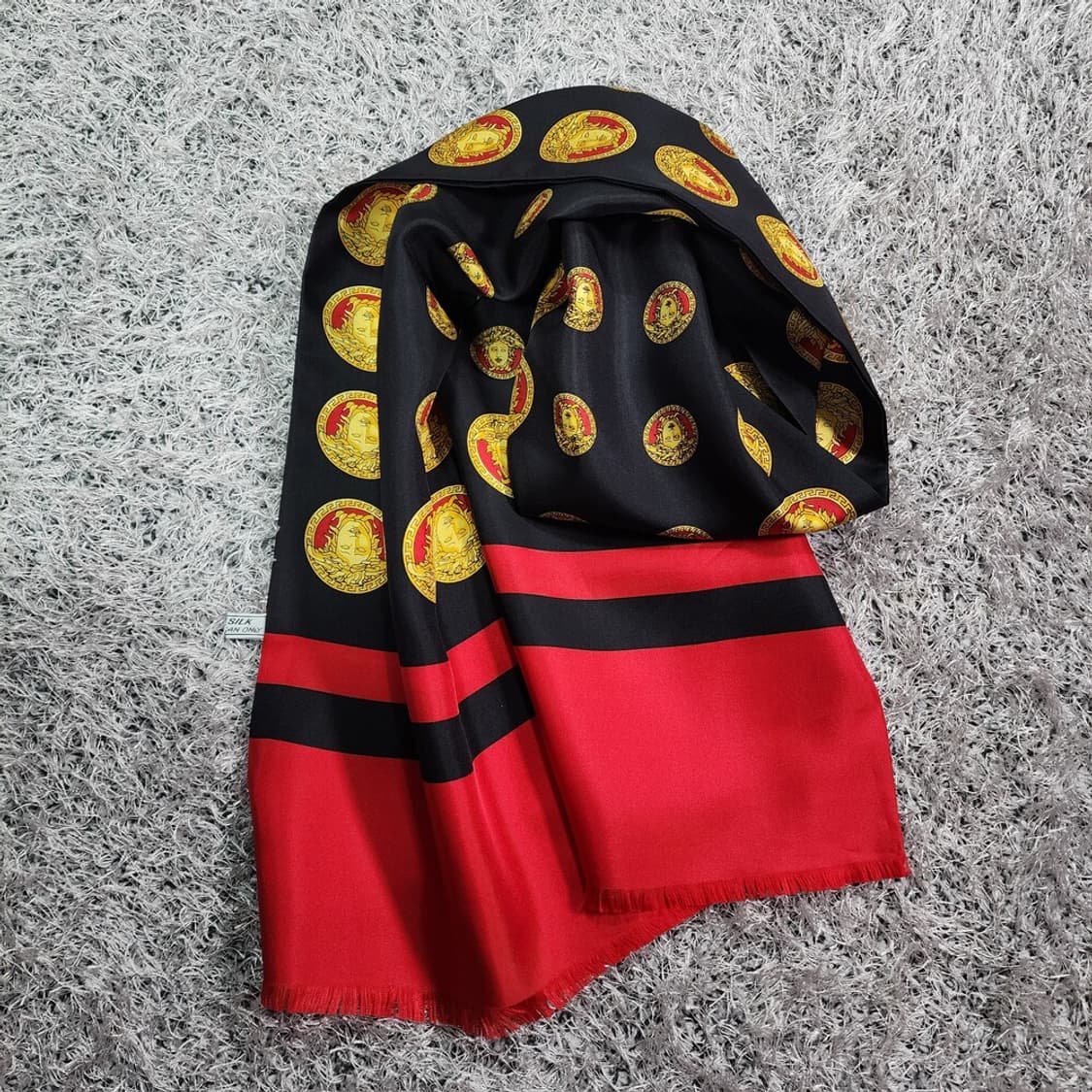 베르사체 실크 스카프 상품이미지2