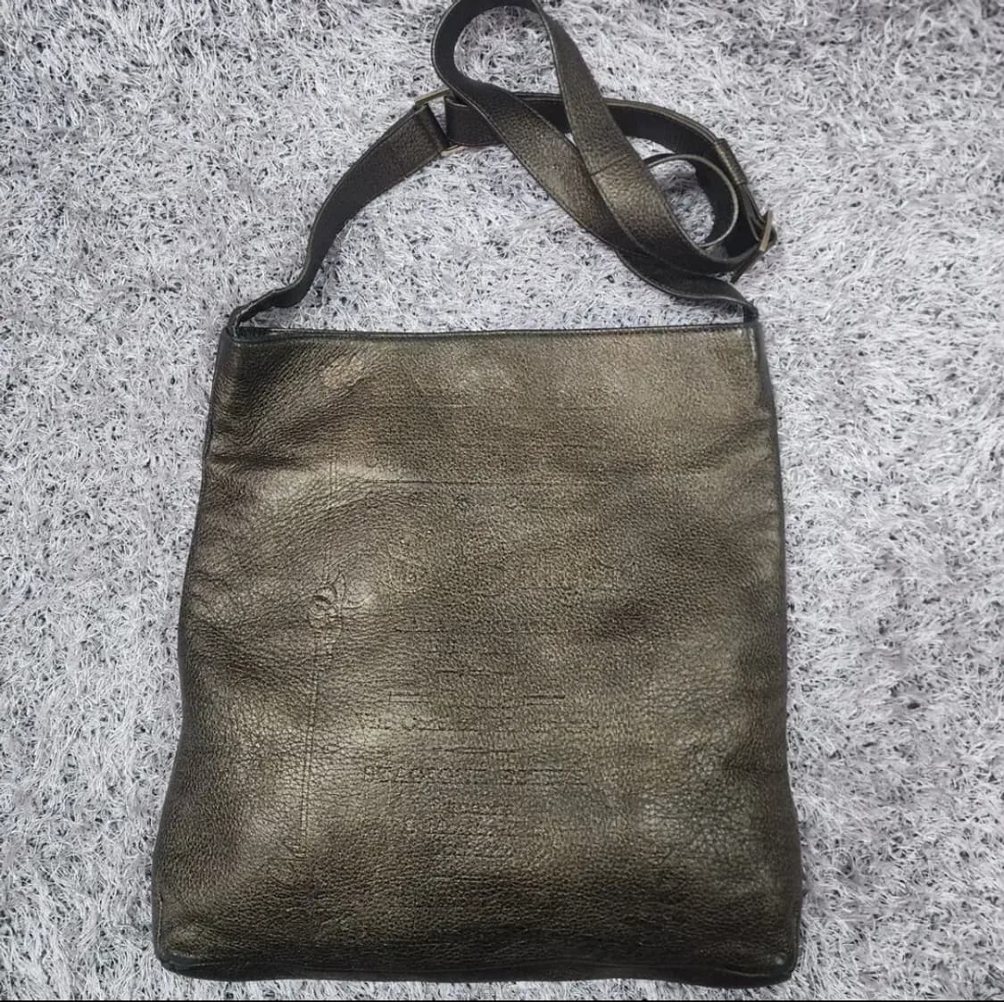 불가리 크로스백 상품이미지1