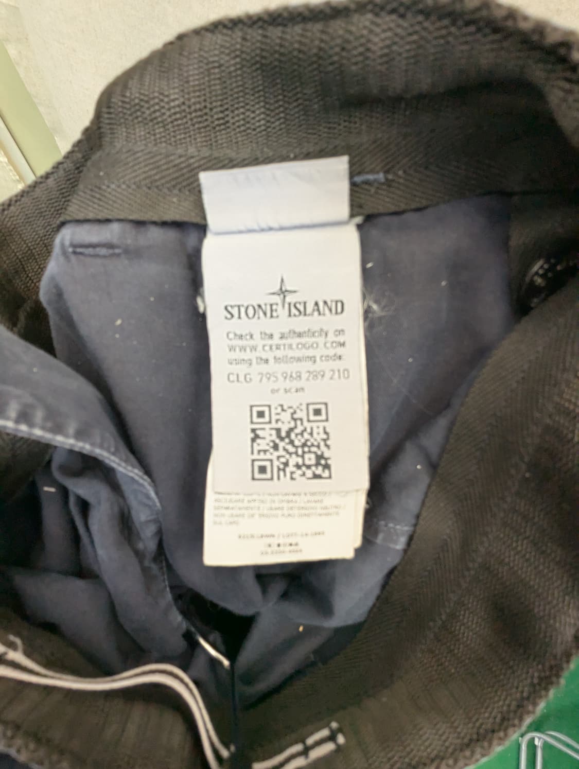 스톤아일랜드 네이비 반바지 남성용 상품이미지4