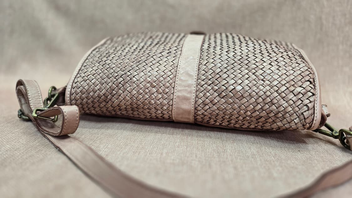 [Made in Italy] 이태리 천연가죽 빈티지 위빙 메쉬 크로스백 상품이미지2