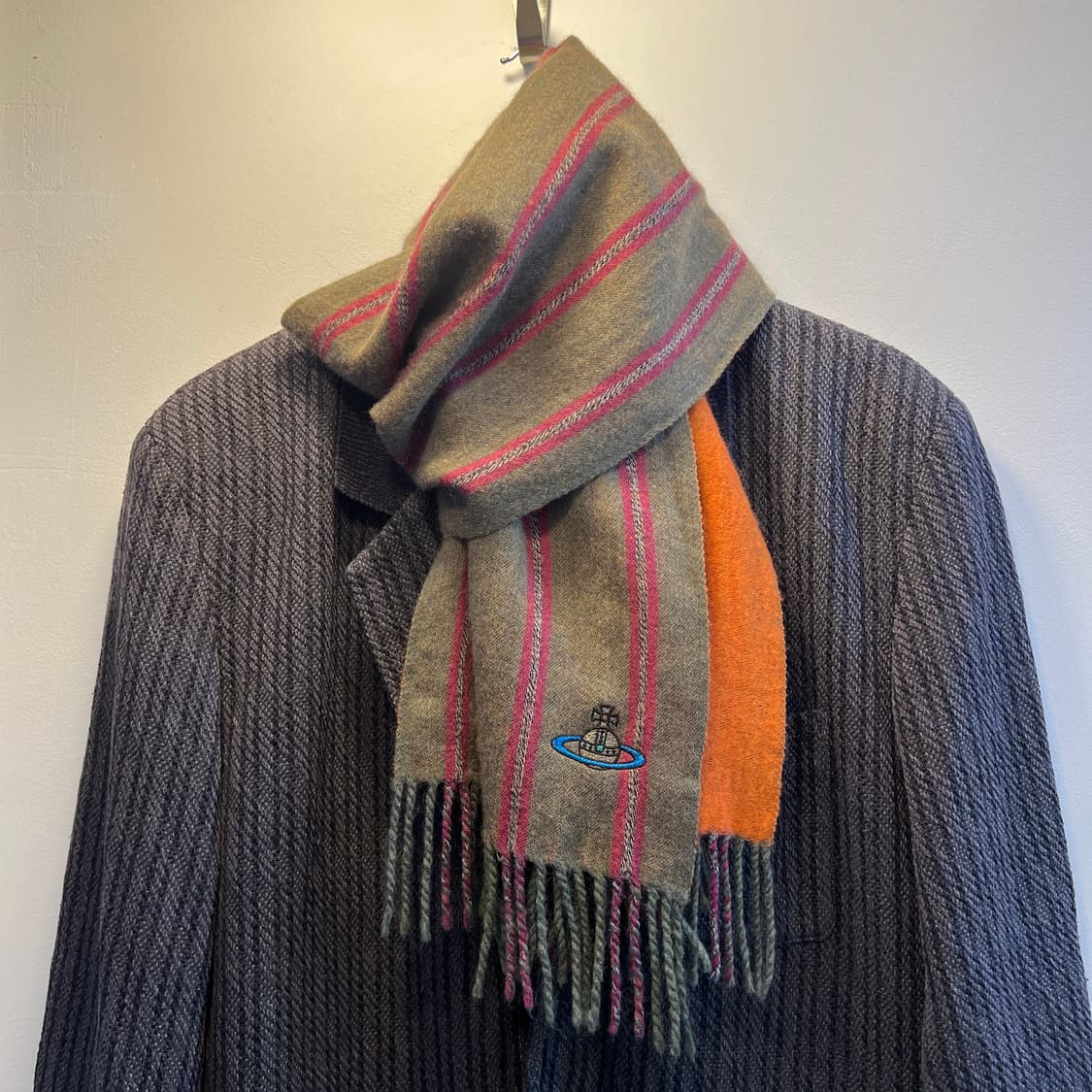 비비안웨스트우드 울 머플러 상품이미지1