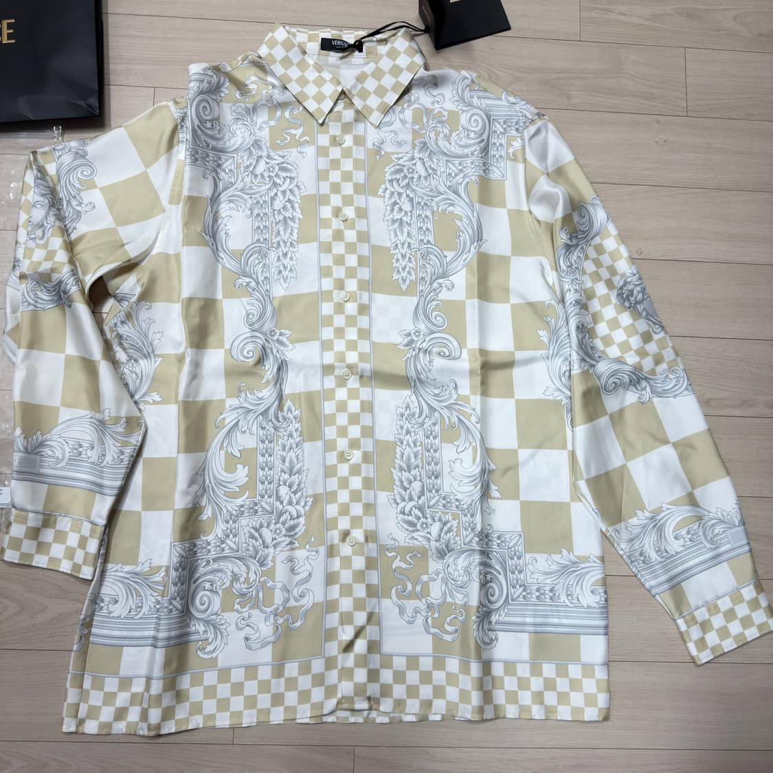 VERSACE 베르사체 실크셔츠 새상품 상품이미지7