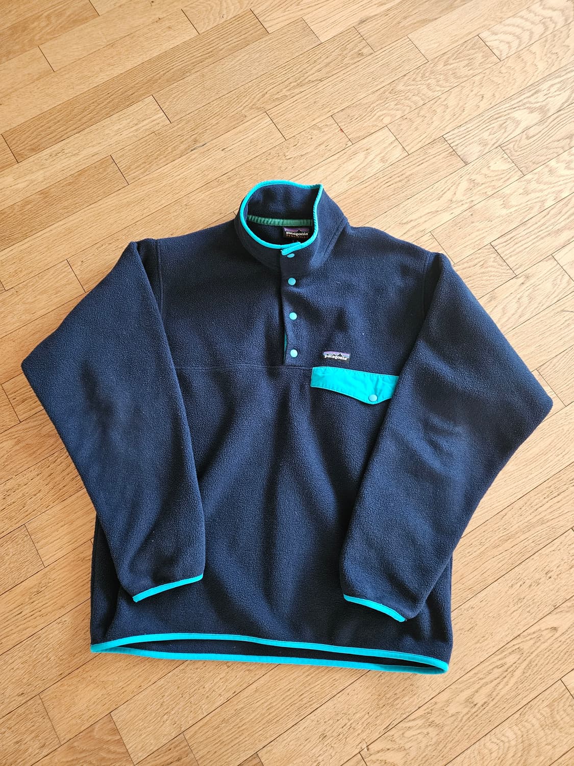 파타고니아 신칠라 라이트웨이트 m 후리스 플리스 아노락 상태A 상품이미지4