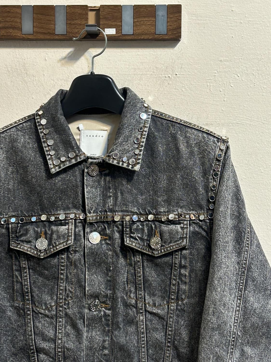산드로 미러 워시드 블랙 데님 자켓 상품이미지3