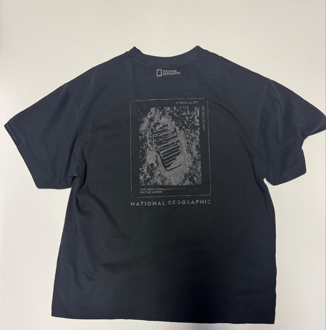 내셔널지오그래픽 빈티지 뒷 프린팅 반팔 티셔츠 L ~ XL 블랙 상품이미지1